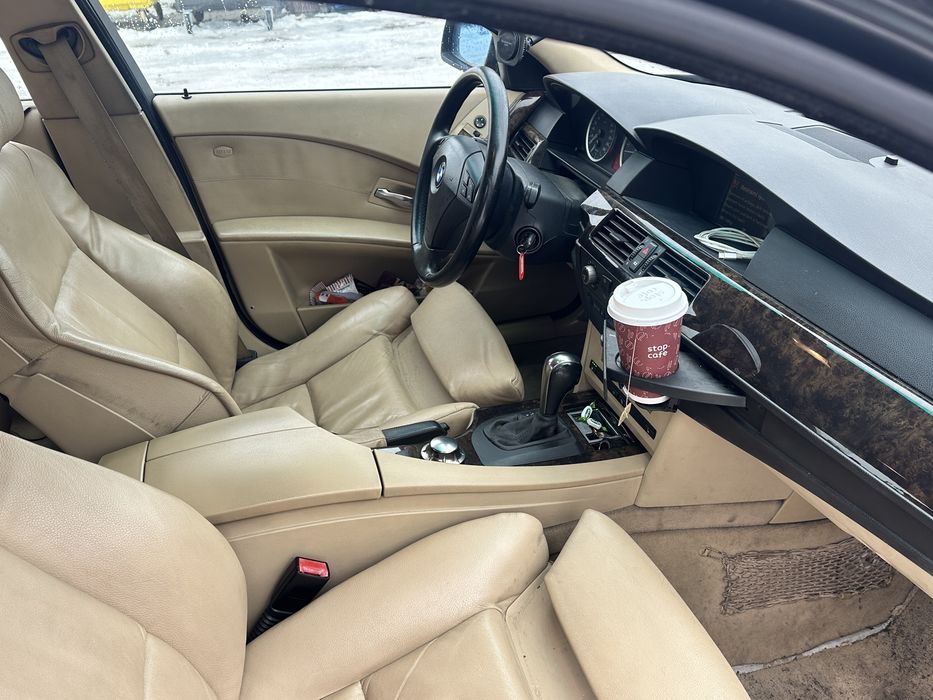 Bmw e60 530d 218 km Automat