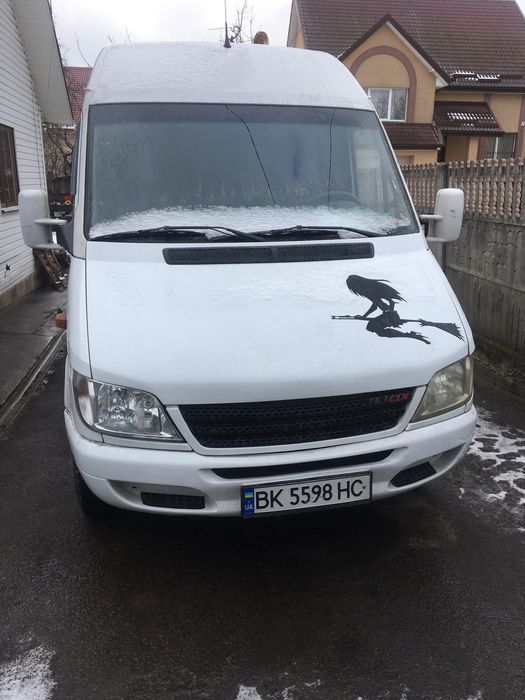 Вантажні перевезення, Бус, Вантажне таксі