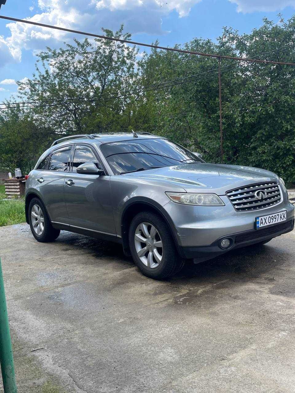 продам Infiniti FX35