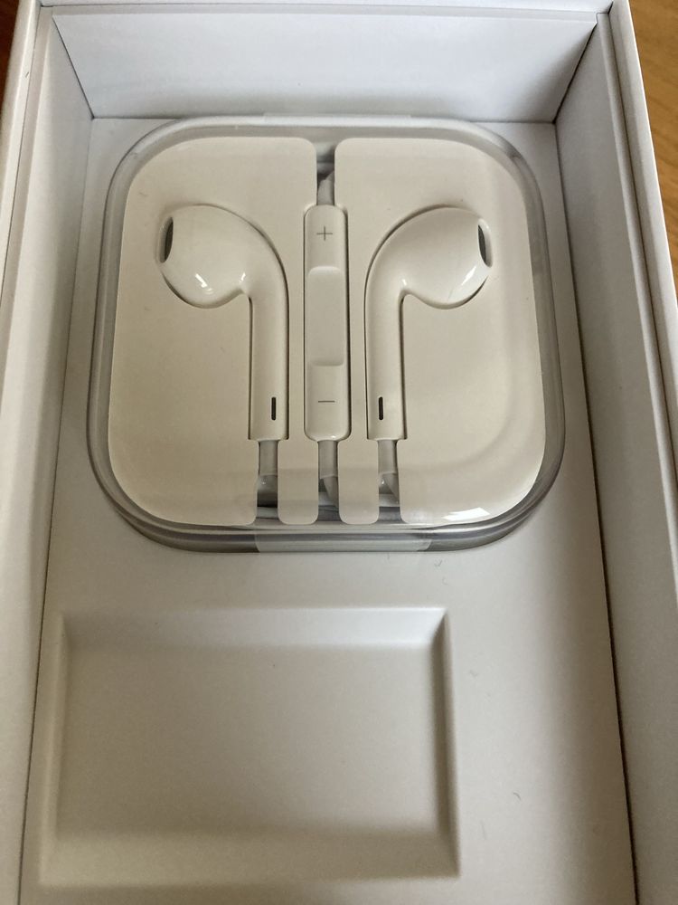 Iphone 6s 32GB space gray, bateria 95%