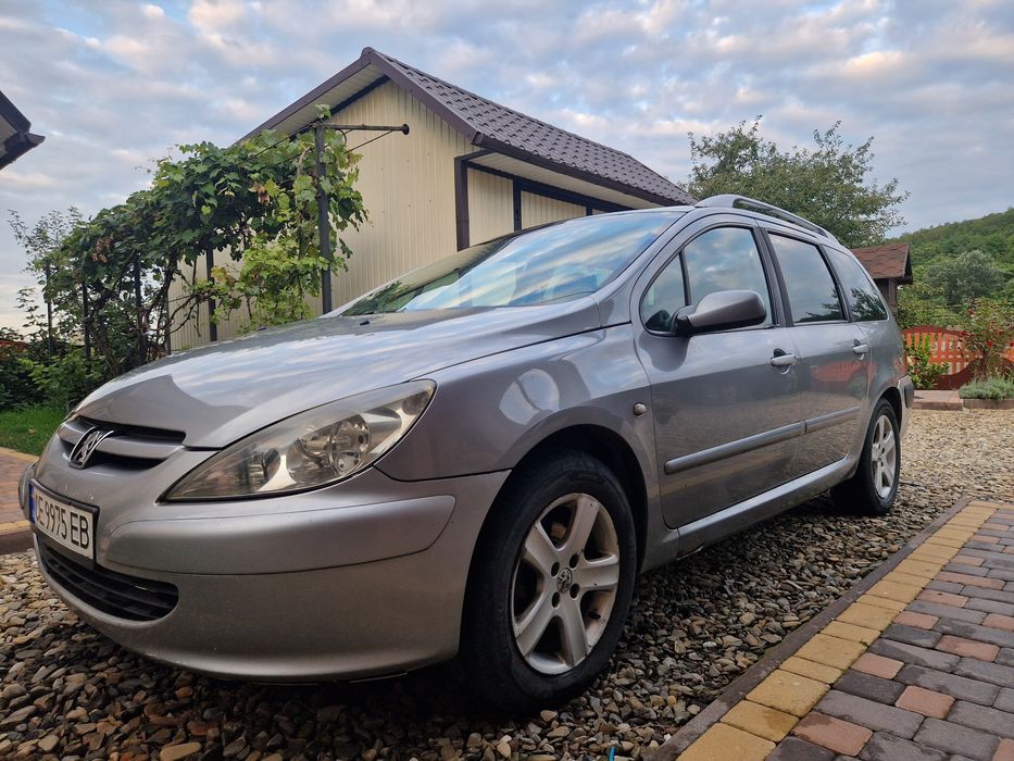 Продам хороший робочий автомобіль