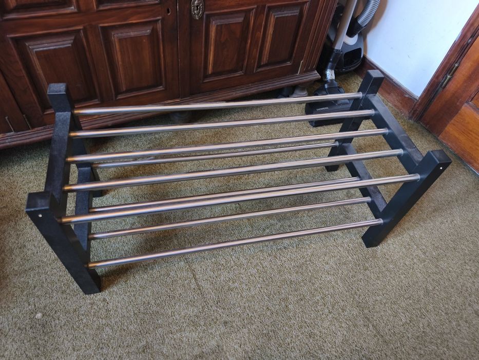 Sapateira IKEA bom estado