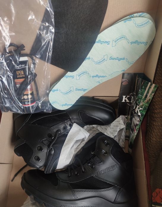 Ботинки тактические р 42, стелька 27