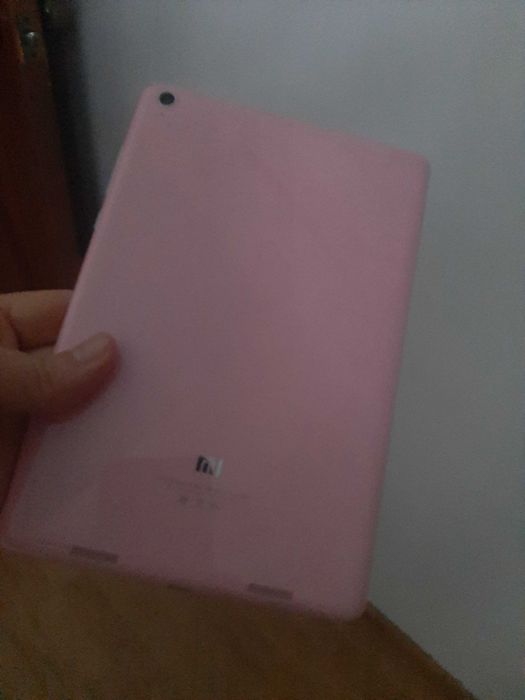 Xiaomi Mi Pad  1 на запчастини, не заряжажться, зовні ідеальний стан