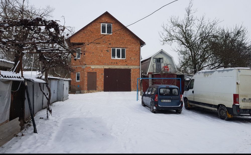 Котедж без земної ділянки