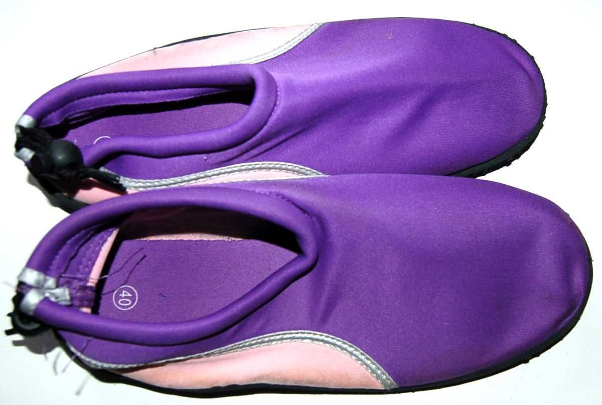 buty na plażę ,do wody ,na piasek na basen roz.40 stan bdb