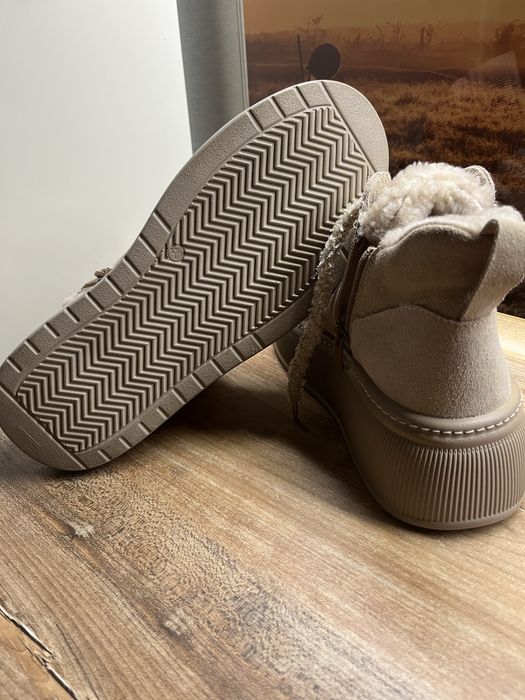 Женские зимние ботинки 39 р.