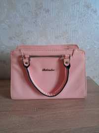 Лаковая розовая  сумка