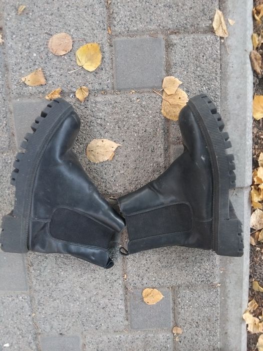 Продам полусапожки 41размер зимние