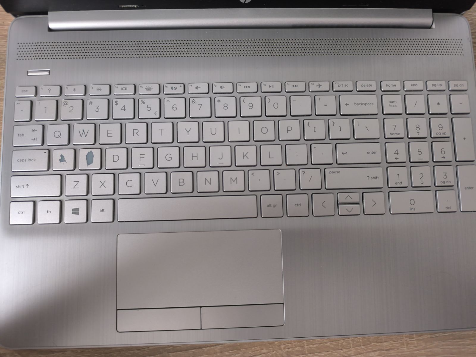 Laptop hp 15-dw1000nw