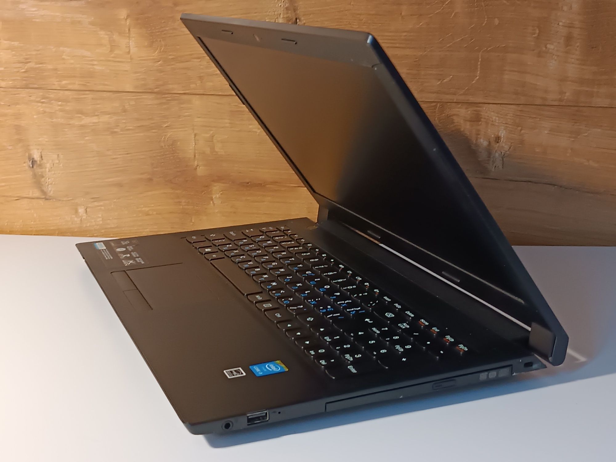 Ноутбук для офісу або навчання Lenovo 15.6"/Core i3/8 ОЗП/128 SSD