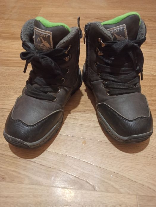 Продам зимові черевички на хлопчика