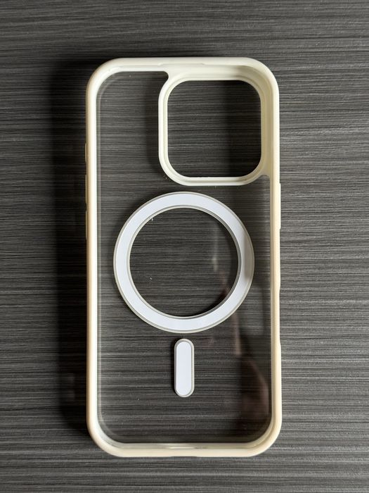 Чохол для Apple iPhone 16 pro з MagSafe.