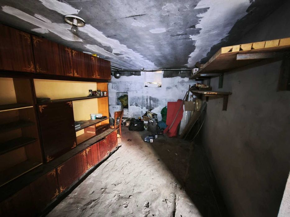 Продам  кирпичный дом.