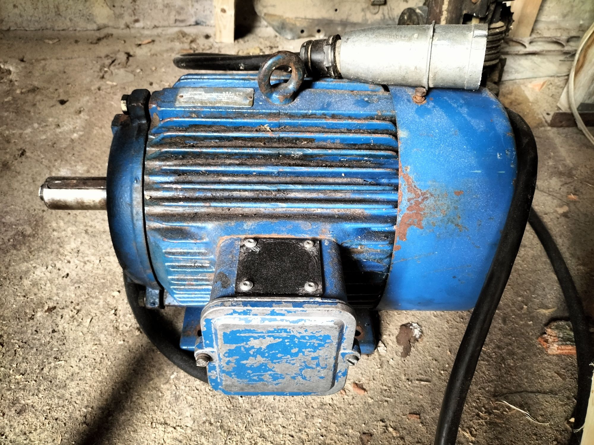 Silnik elektryczny 7.5 Kw 3f fazy