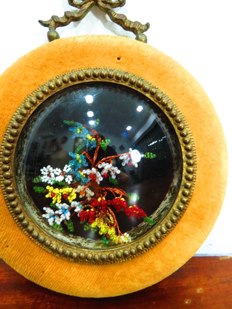 Moldura / redoma.