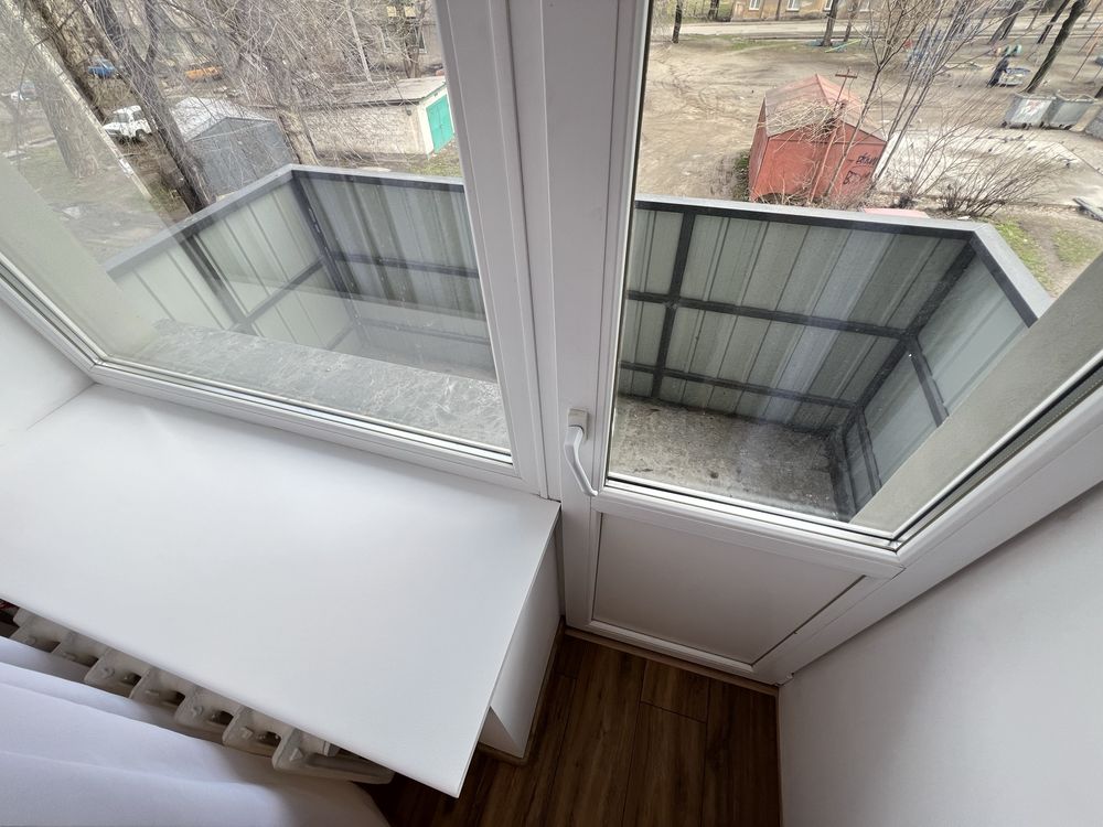 Продам 2х комнатную квартиру ЦЕНТР. с АО