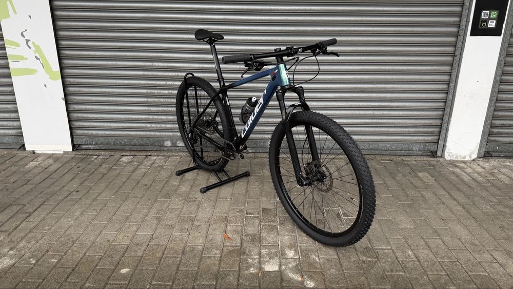 Bicicleta Coluer poison (carbono)