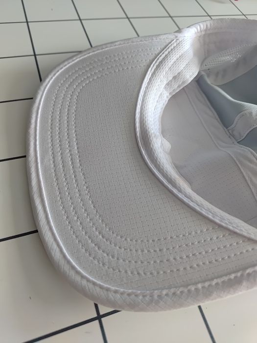 Czapka sportowa 4F biała przewiewna nowa