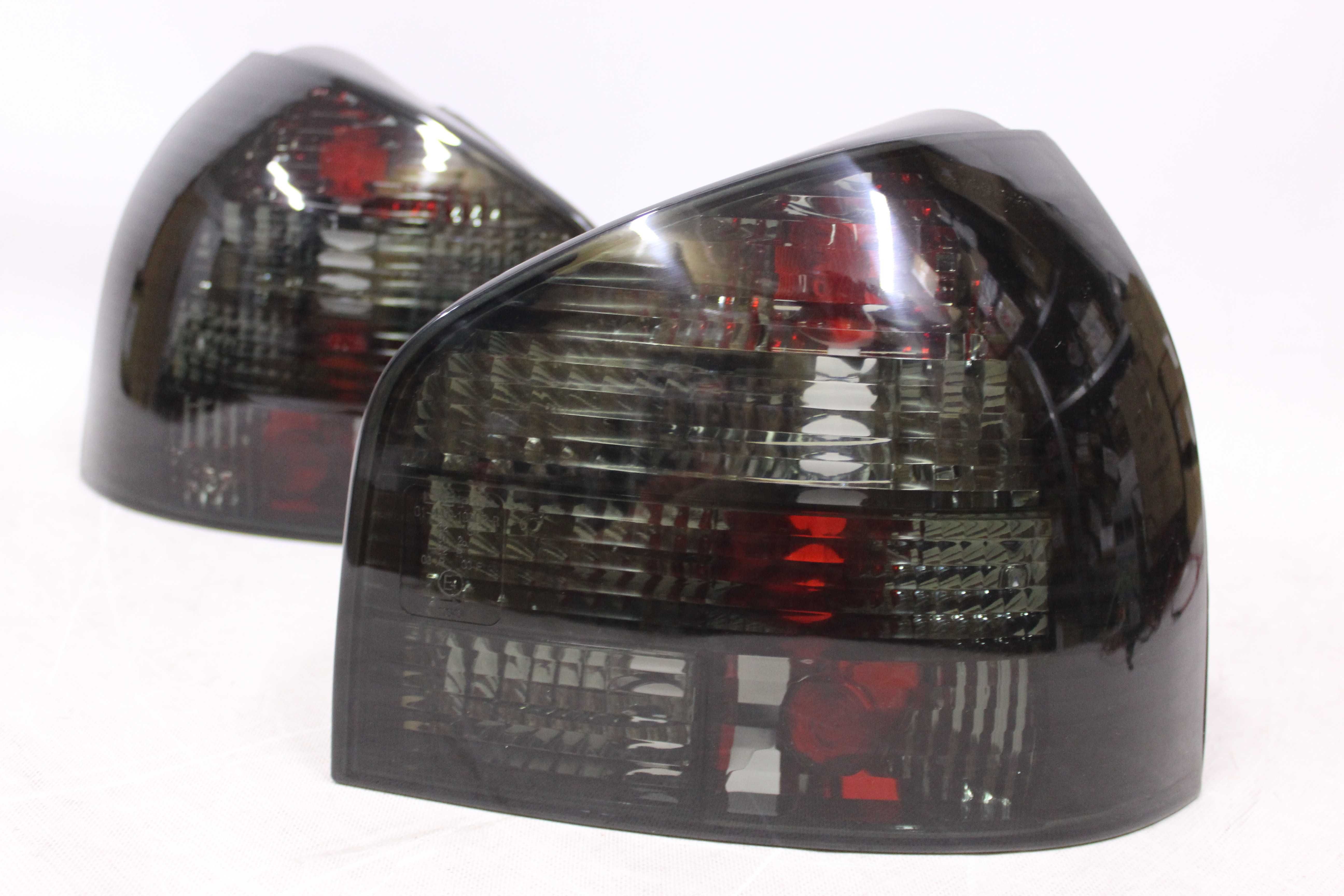 Lampy światła tył tylne Audi A3 8L 96-00 BLACK SMOKE Tuning NOWE