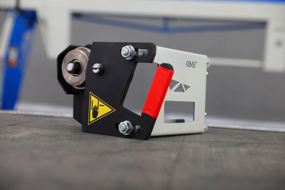 2m Giętarka Gientarka Zginarka do blachy OLMET Kantmaszyna Wyginarka