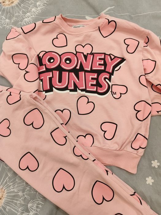 Костюм для дівчинки