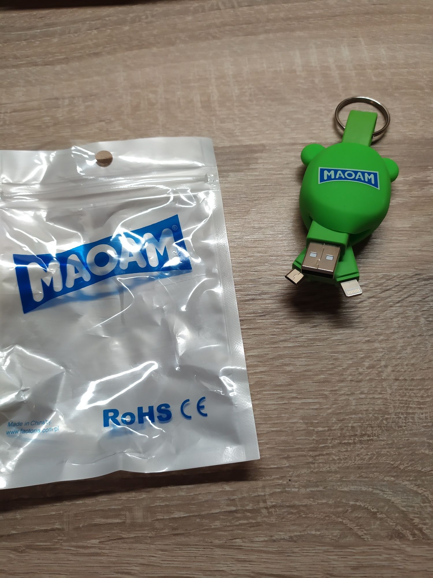 Breloczek Maoam USB przejściówki