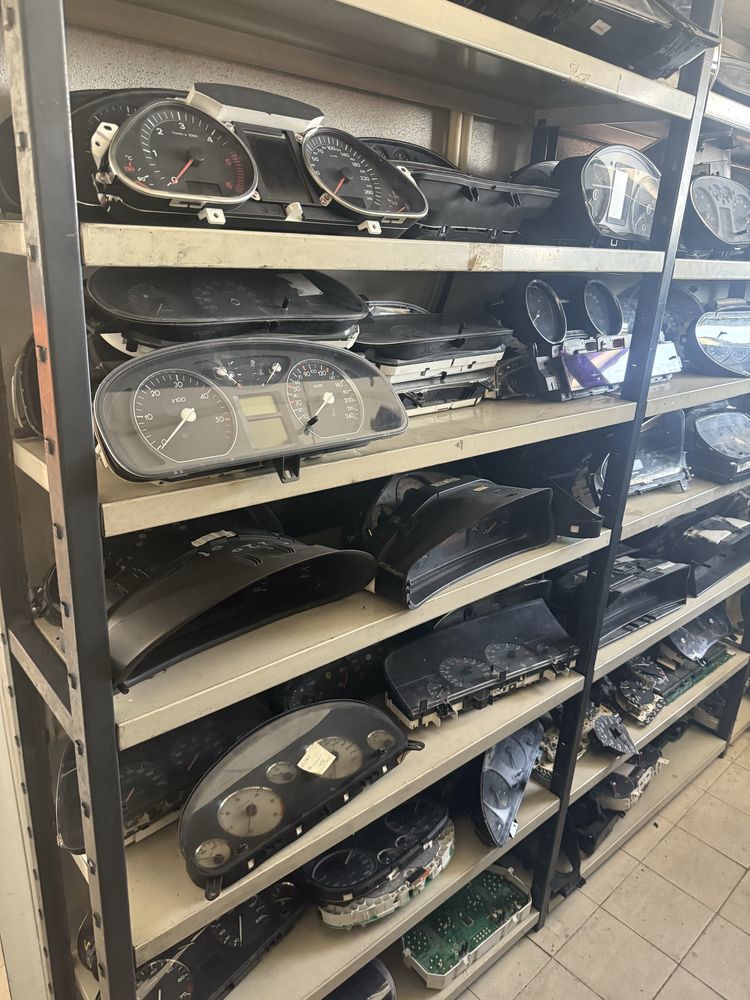 Vendo vário material para automóveis