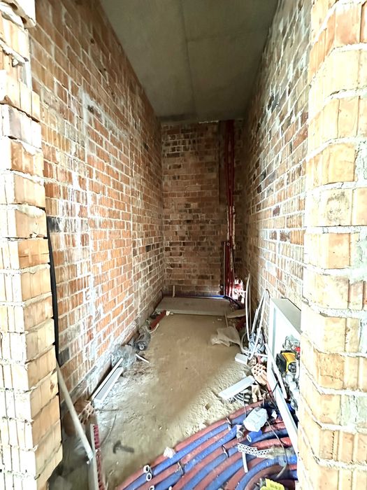 Продаж котеджів з сонячними панелями у смт.Брюховичі.