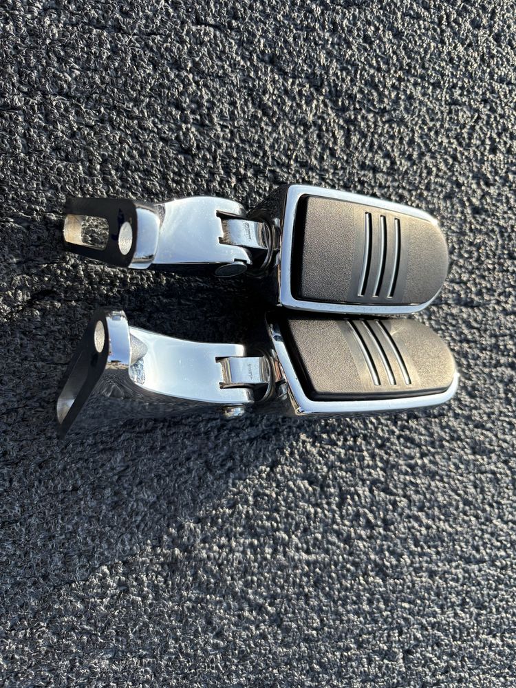 Podnóżki tylne Harley-Davidson Touring Street Road Glide stopki uchwyt