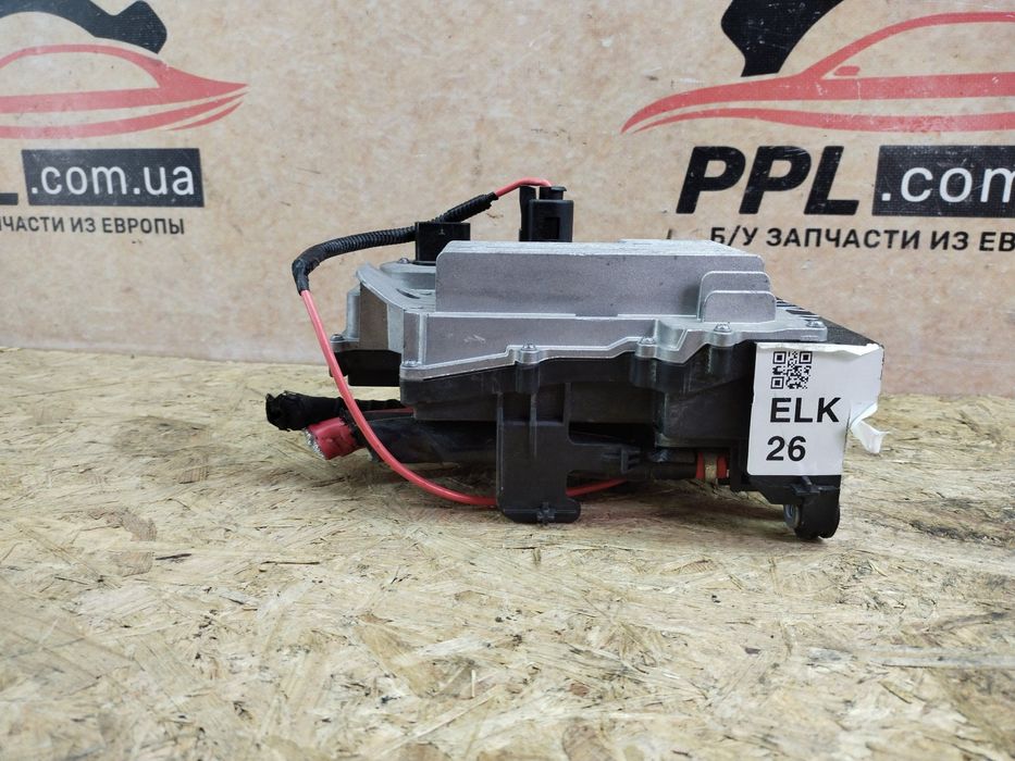 Volvo XC90 II 2015-2019 S90 V90 XC60 блок модуль аккумулятора 31652213