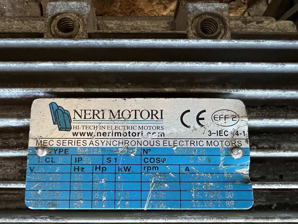 Продам електродвигун NERI MOTORI( Італія) 4,8 kW