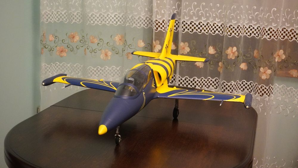 Model samolotu RC Albatros L-39 Baltic Bees 64mm 6s