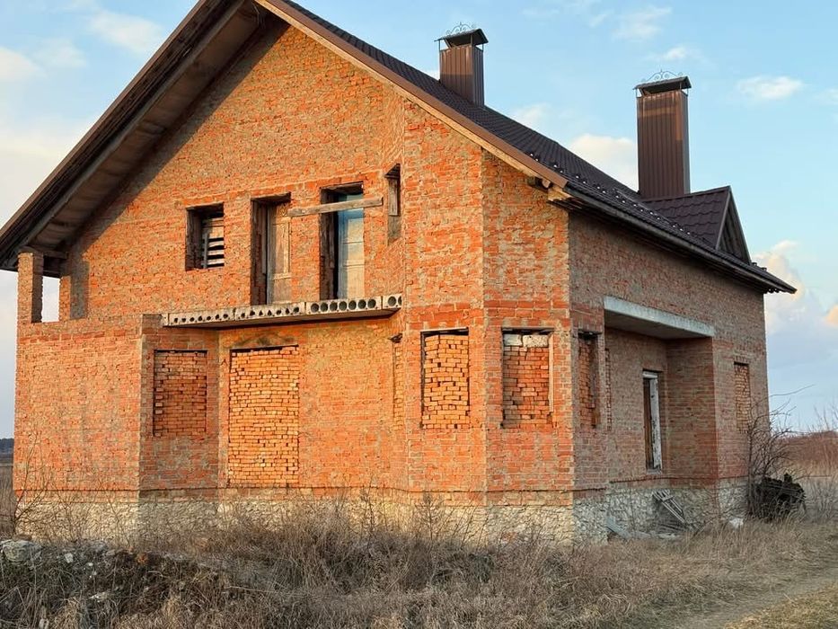 Продаж будинку с. Великі Млинівці