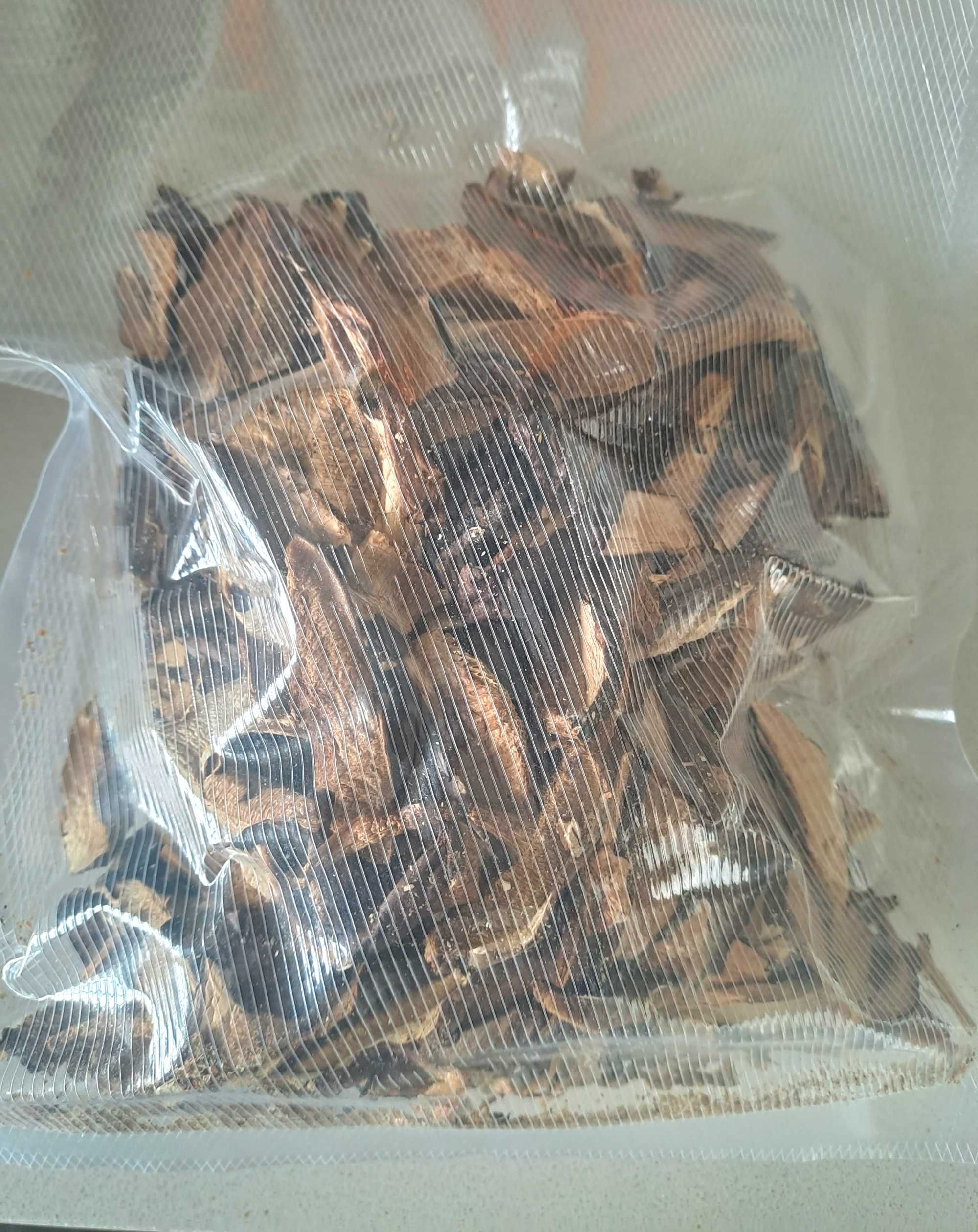 Cogumelos desidratados