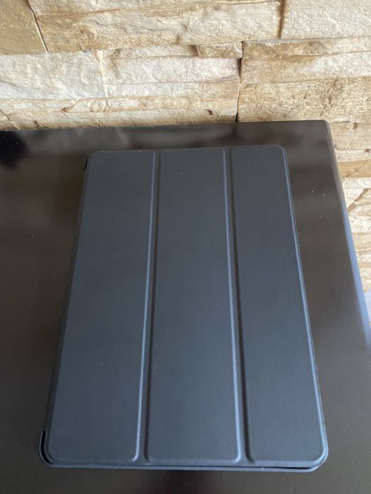 Противоударный новый чехол-книжка на планшет с автопробуждением