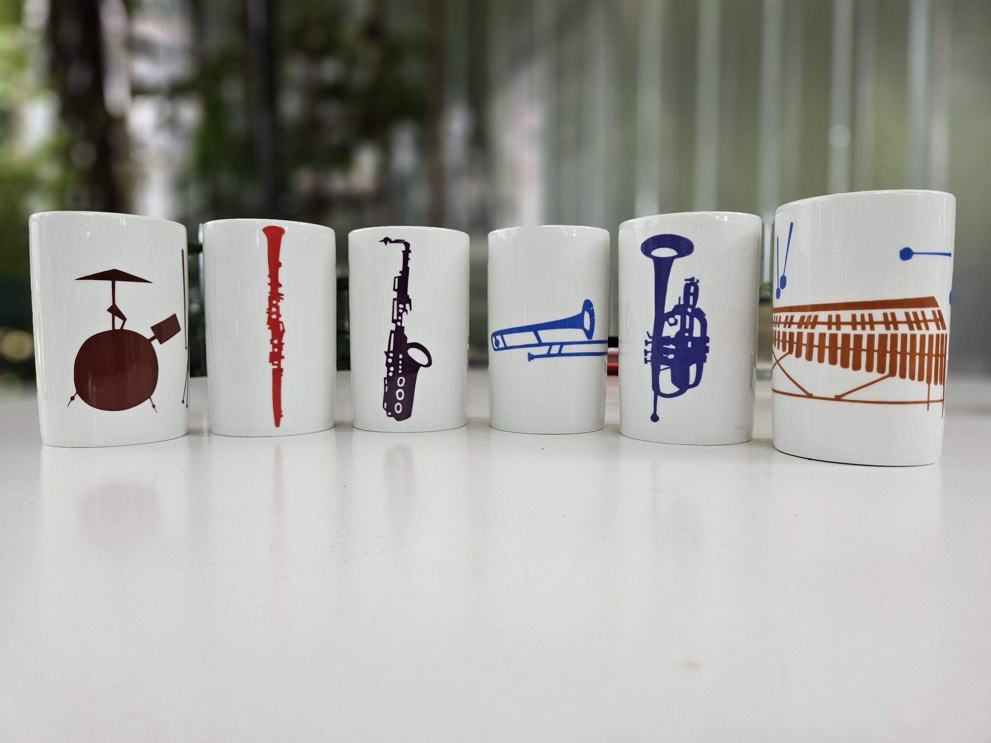6 kubków porcelanowych firmt Thomas -Rosenthal z motywem muzycznym