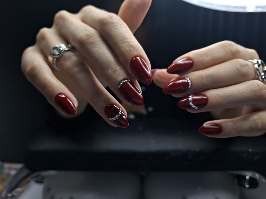 zapraszam na paznokcie ( 90 złotych)