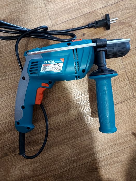 Дрель TOTAL Новая