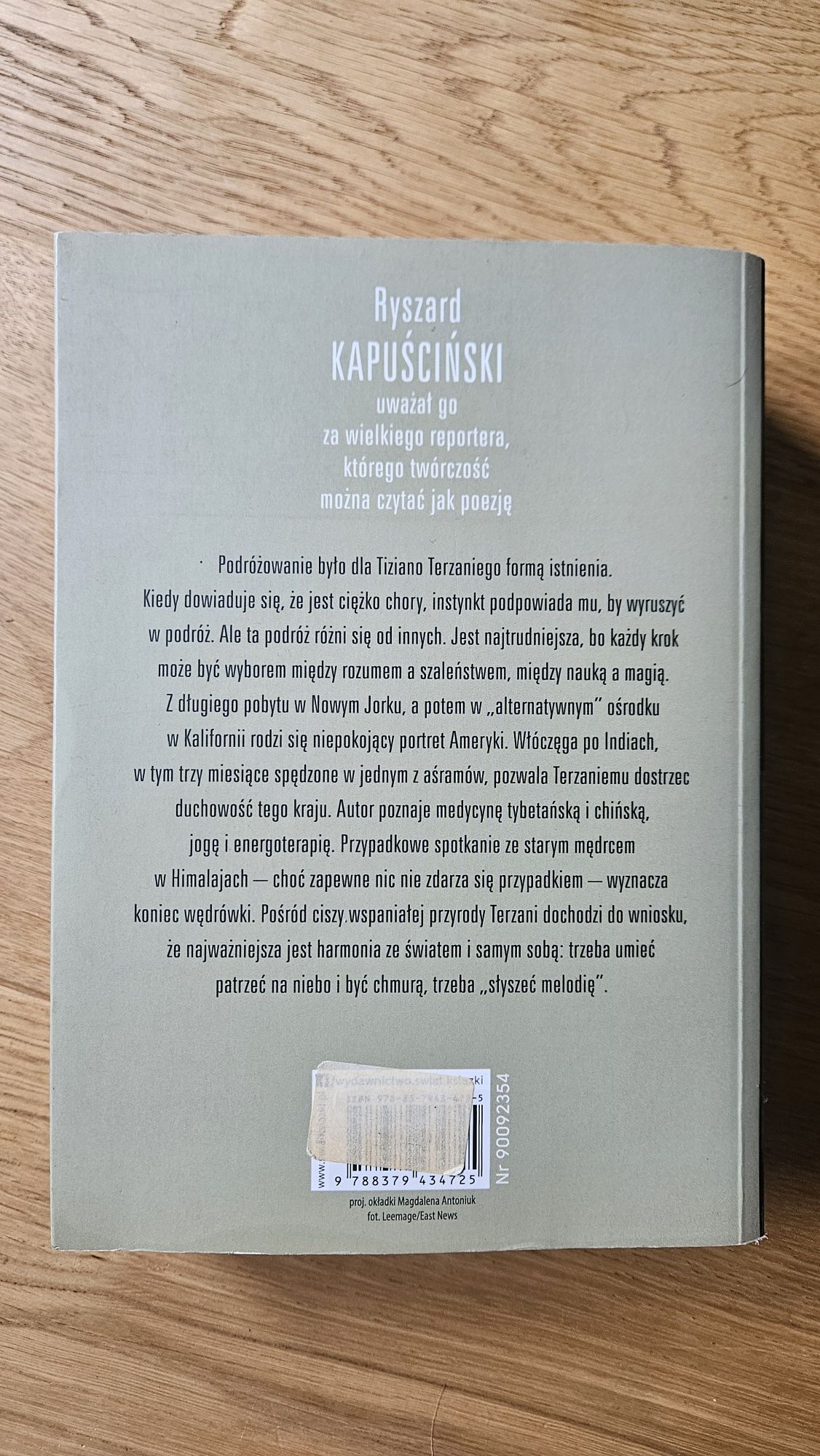 Nic nie zdarza się przypadkiem Tiziano Terzani
Autor: Tiziano Terzani