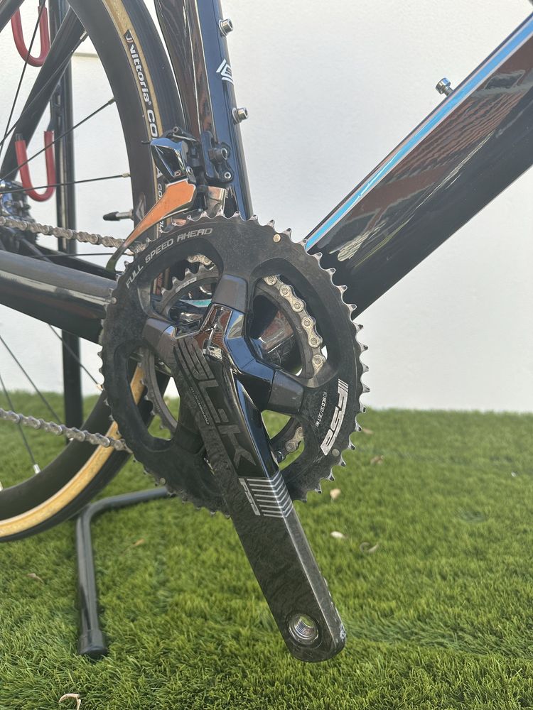 Bicicleta Estrada Merida Reacto Disc YC Edition 2019