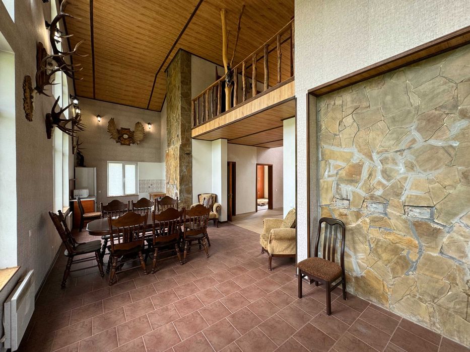 Приватний будинок