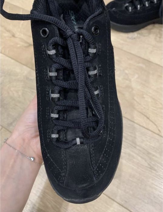 Кросівки кроссовки ботинки сапожки  кеди скитчерс  sketchers