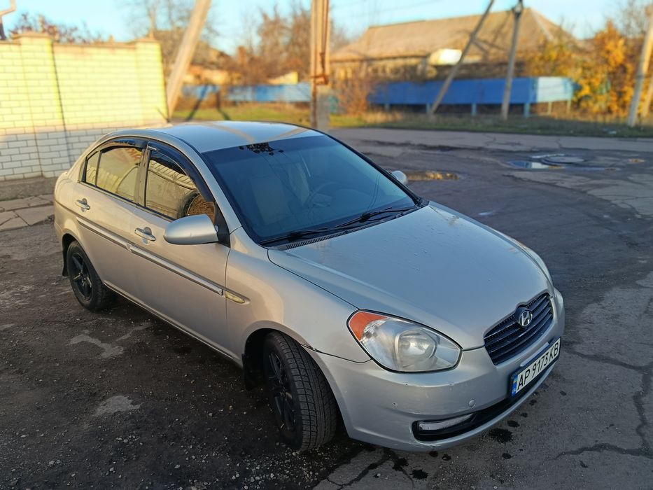 Продам hyundai accent в хорошем состоянии не дорого