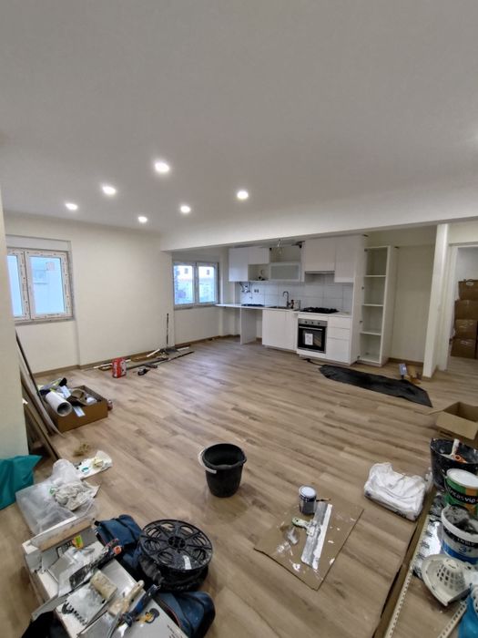 Colcar  tudo tipo do Azulejos. Remodelação, Renovação Apartamento..