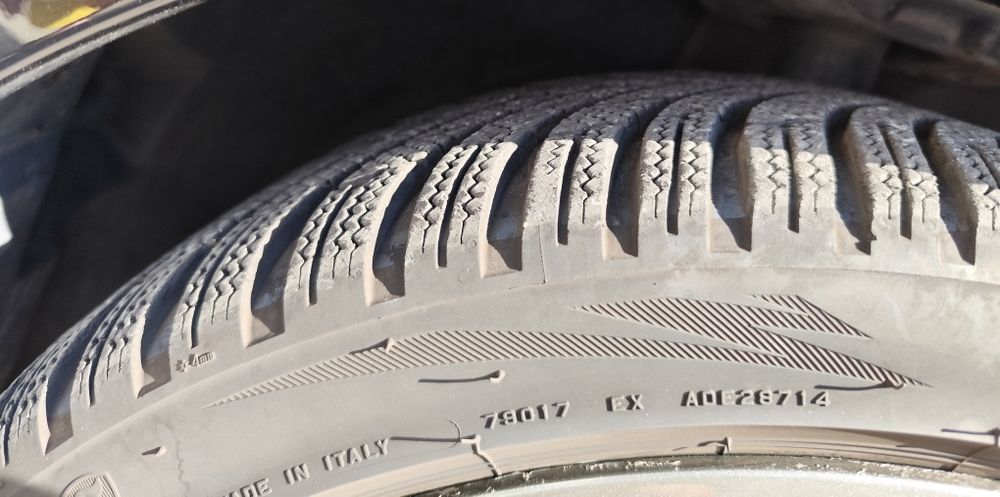 2 (Par) Firestone 225/40/R18