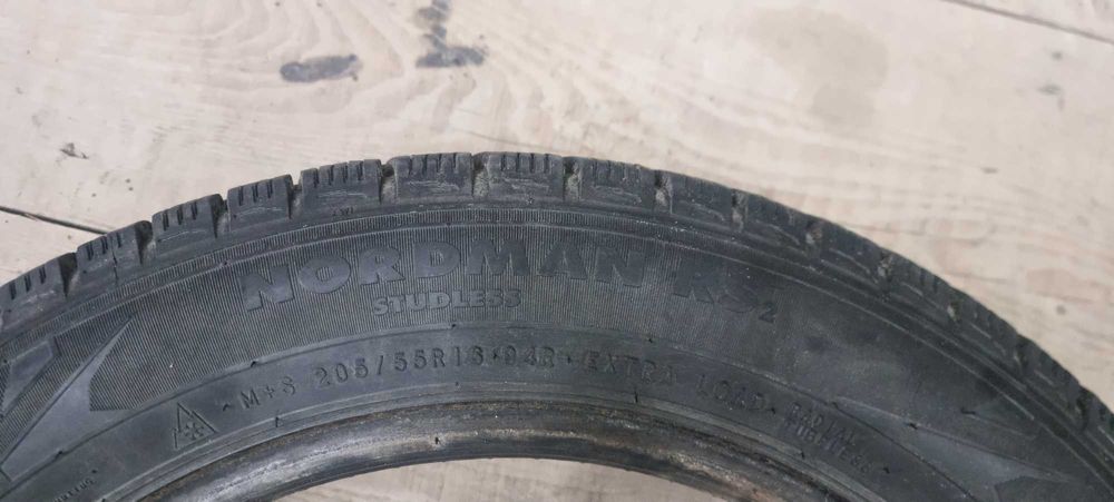 Зимові шини 205/55/16