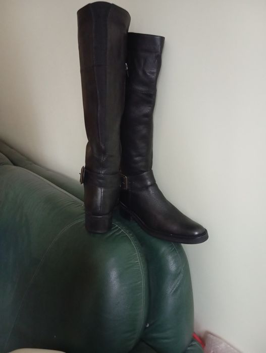 Чоботи шкіряни, відмінний стан, р39, 25 см