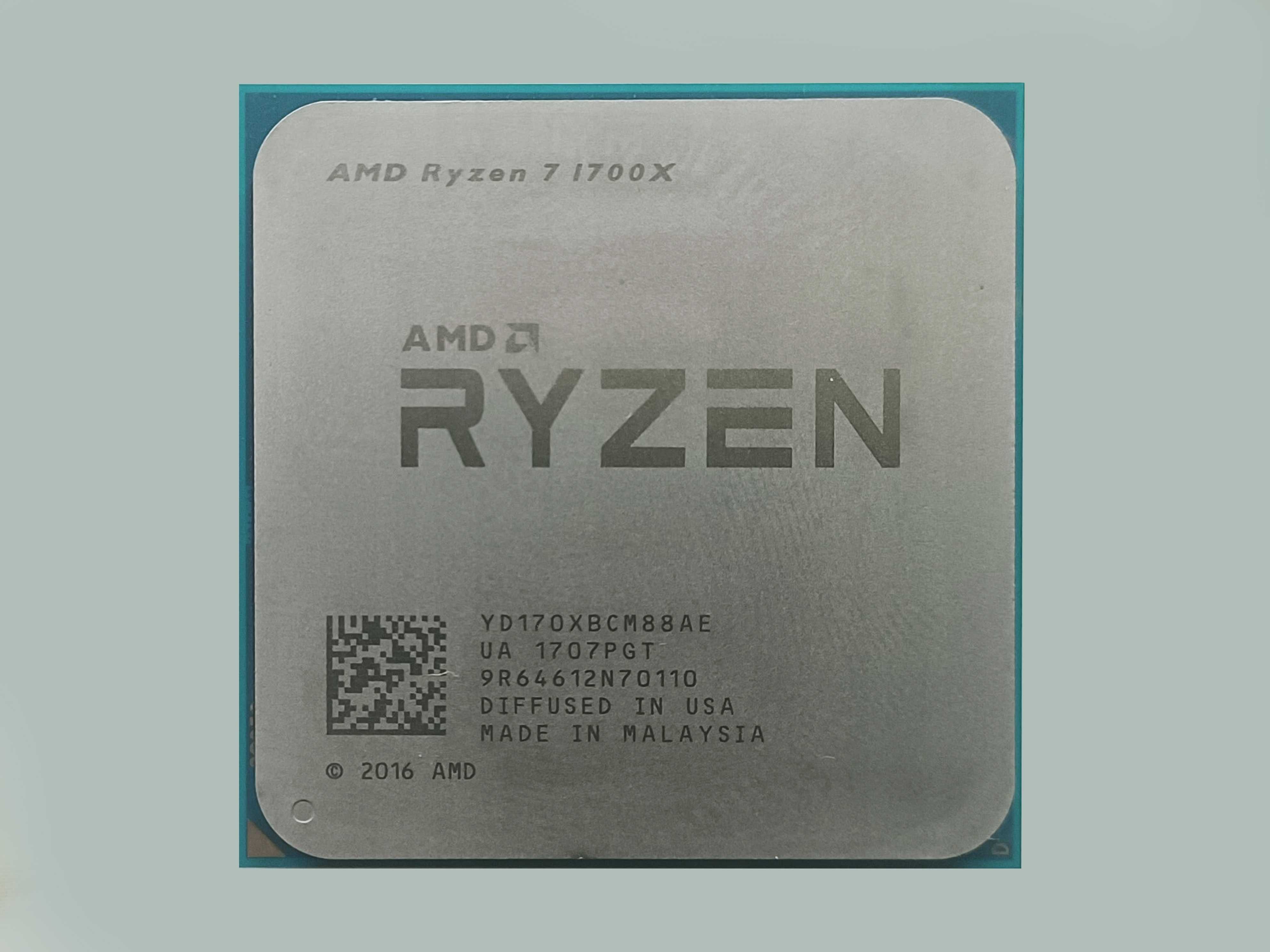 Процесор   Socket AM4   AMD Ryzen 7 1700X