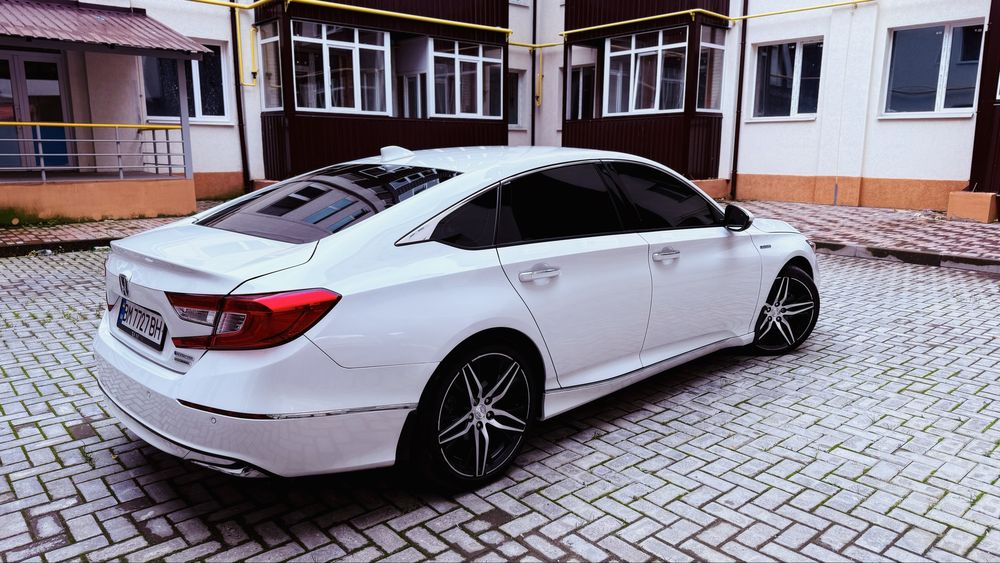 Honda Accord X 2.0h E-CVT Hybrid Touring 2022р